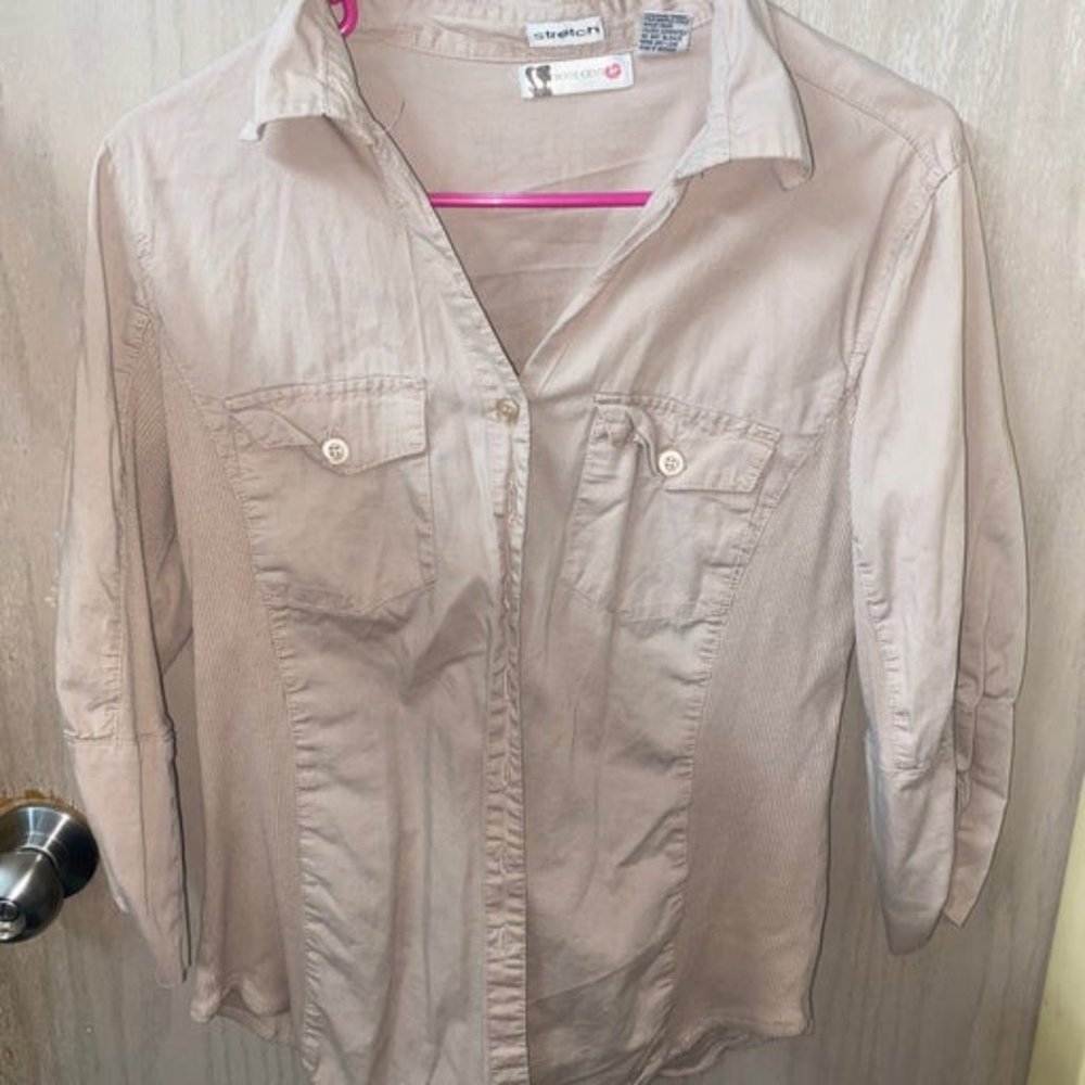 Body Central Beige Women’s 3/4 Sleeve Bu